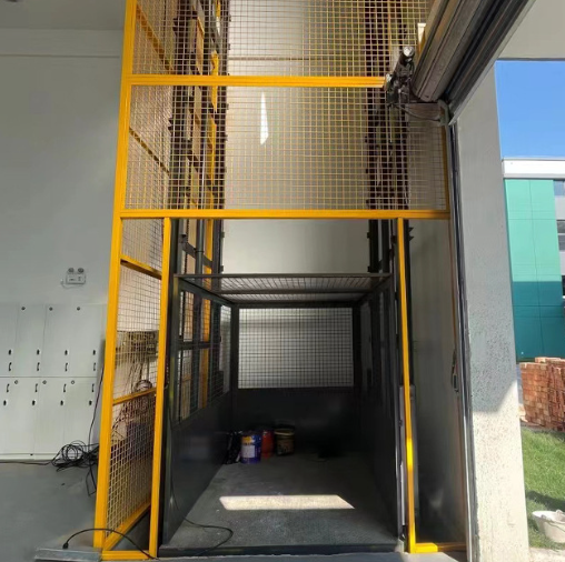 天津导轨式升降机助力物流园破解运输难题